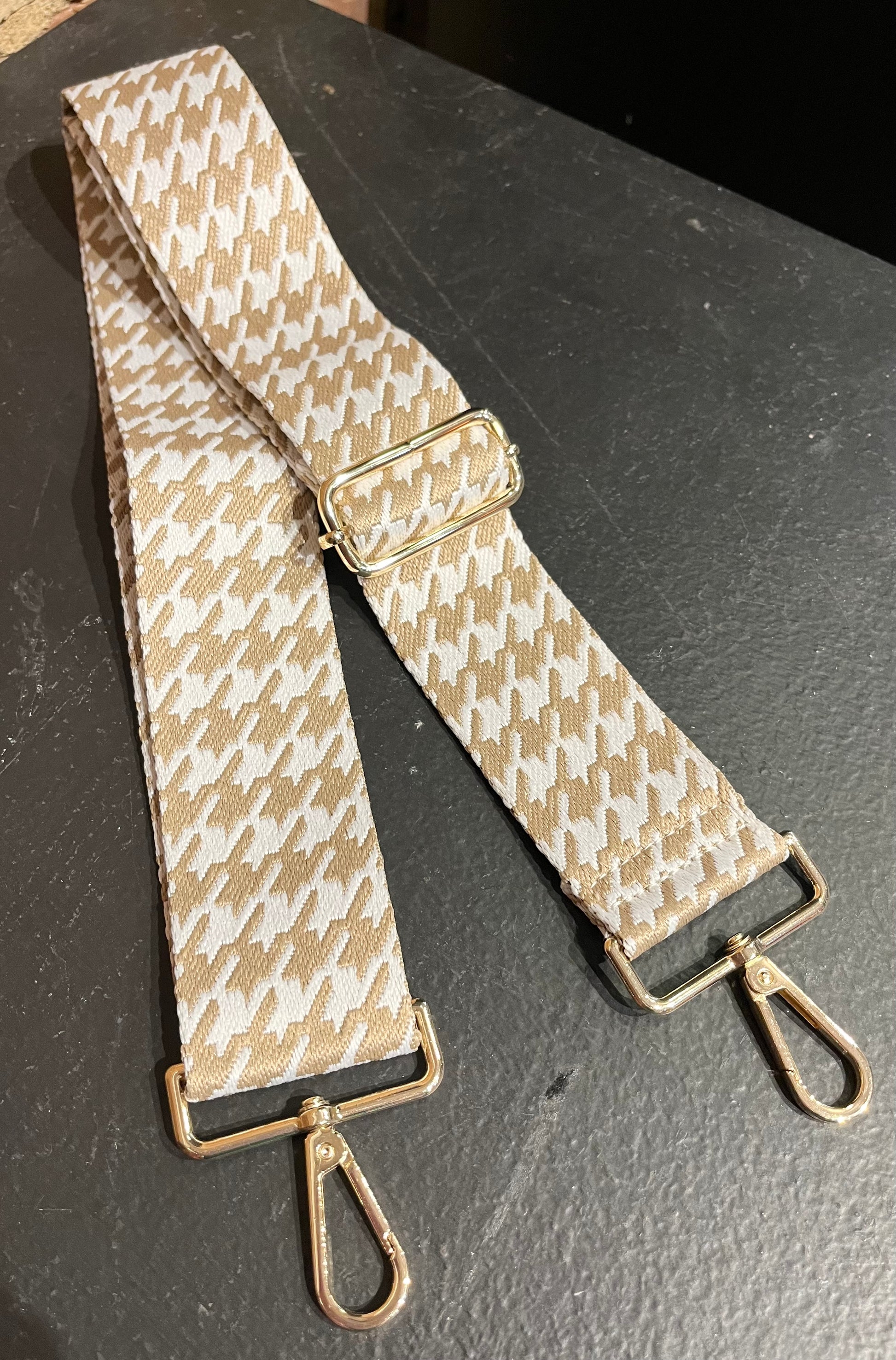 Tan/White Houndstooth Strap