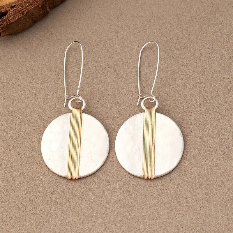 Exquisite Gold Dangle Disc Earrings