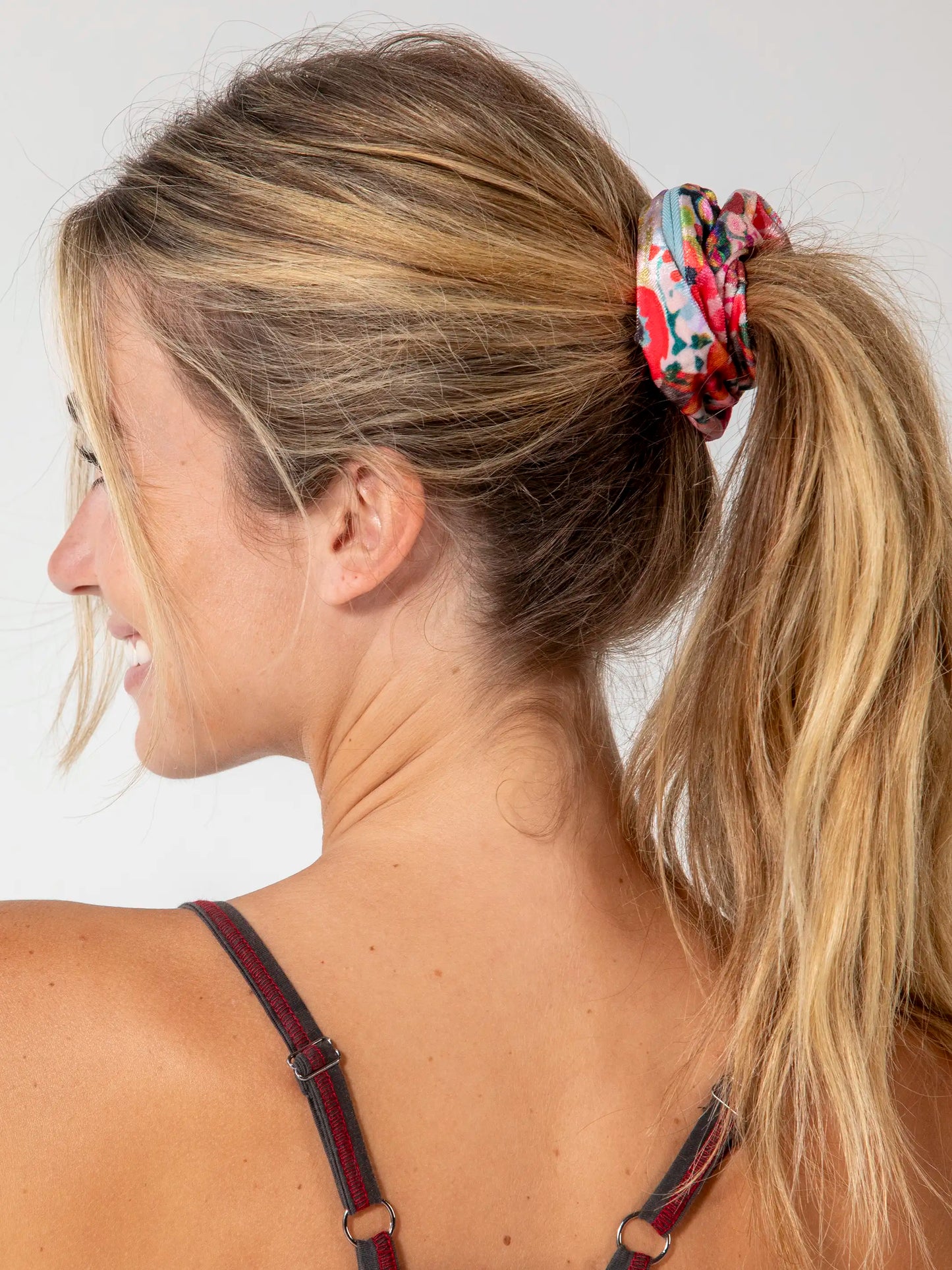 Natural Life Hideaway Scrunchie