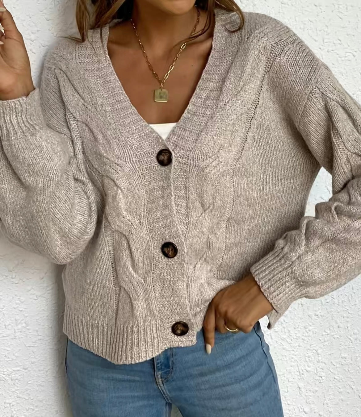 Khaki cardigan outfit on sale