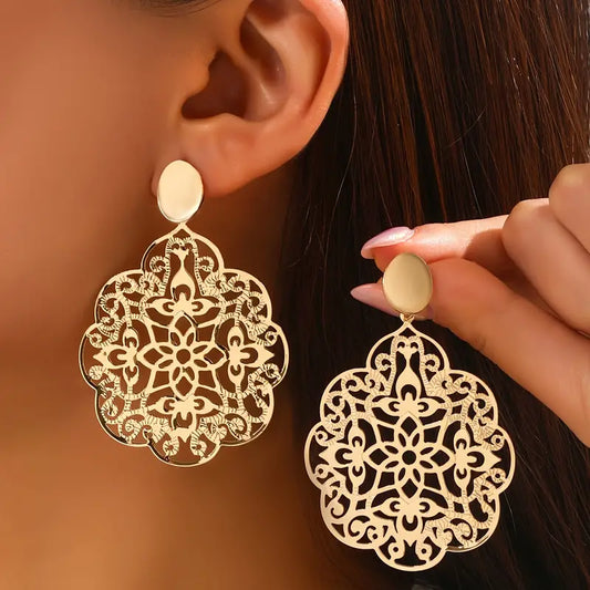 Vintage Carved Gold Dangle Earrings